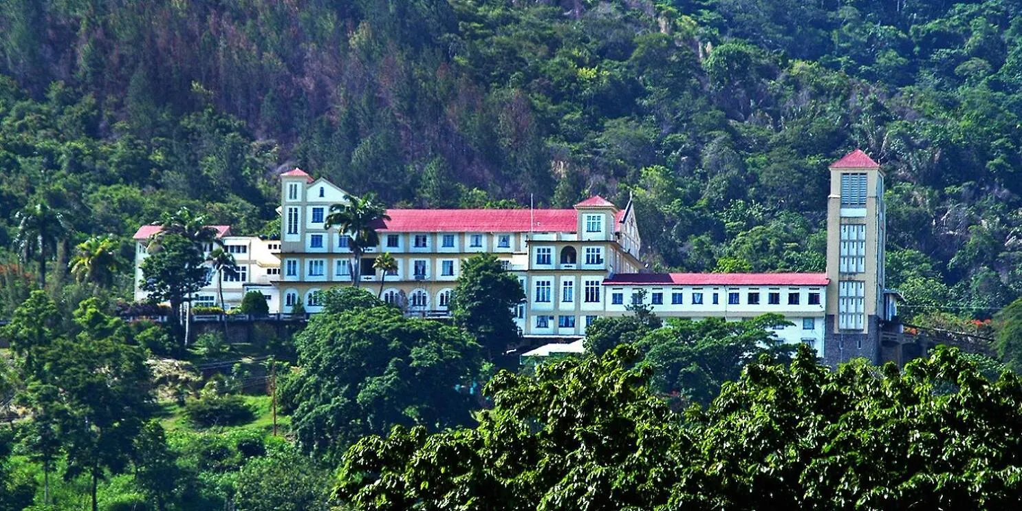 Guest house Navy Blue Hotel Curepe